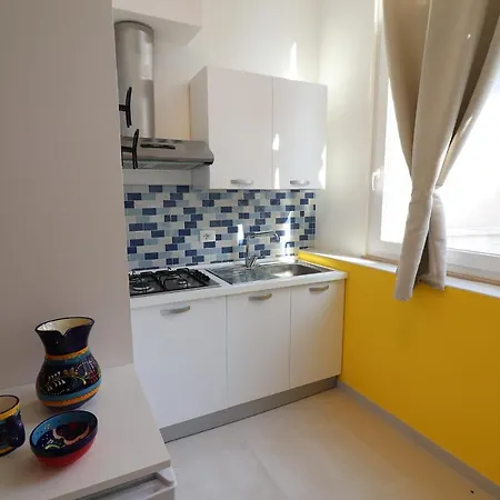 Aura A 4 Posti Otranto